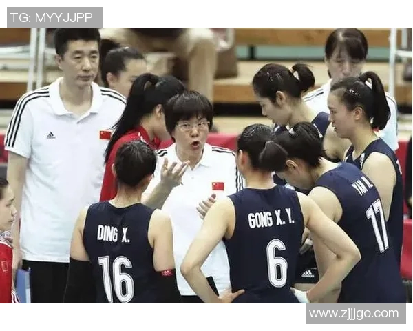 重庆排球队与杭州排球队耐力较量的赛后分析与反思