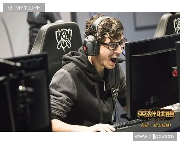 周丽专访：从新手到职业选手的英雄联盟成长之路回顾
